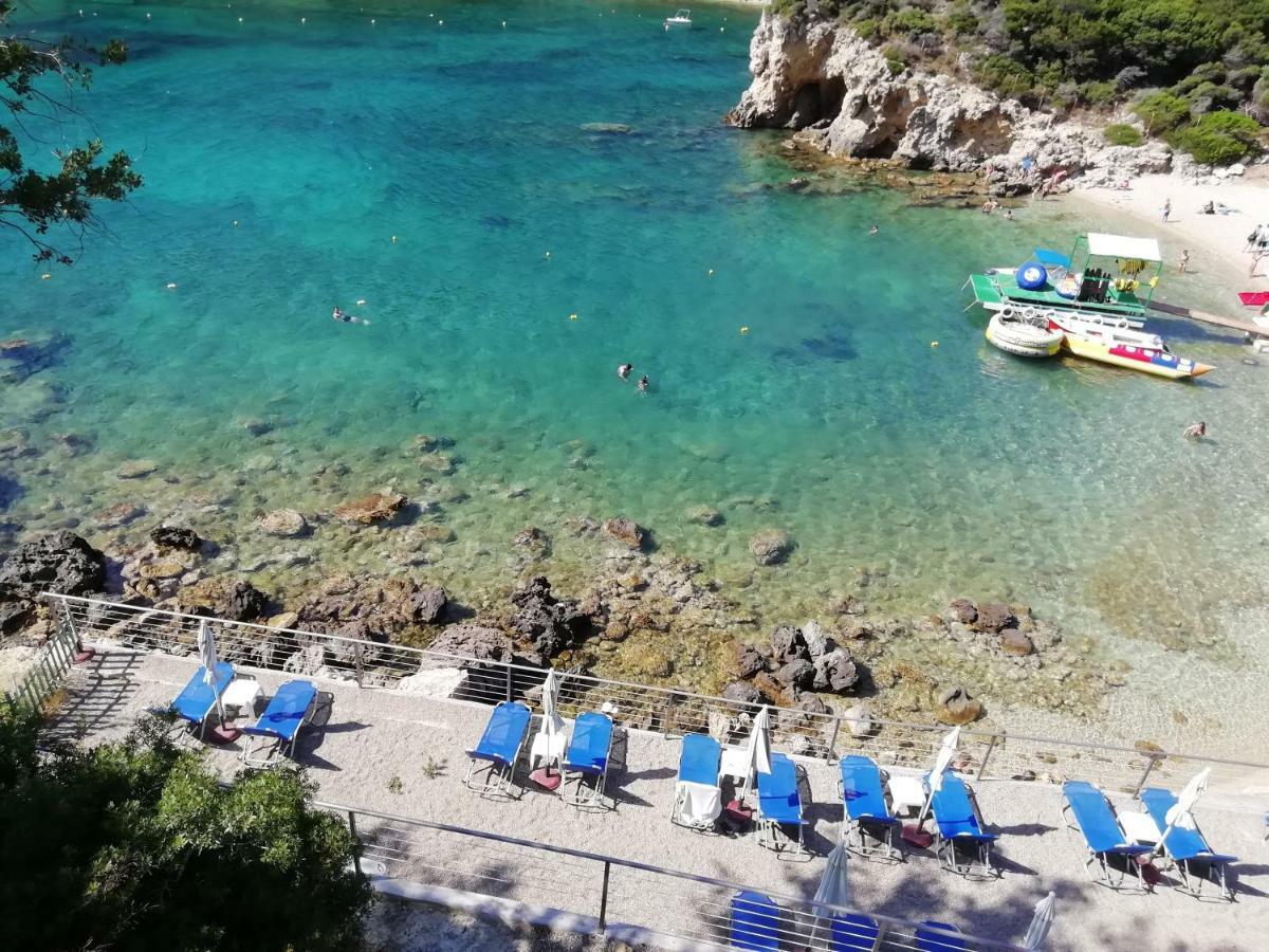 Villa Ettore Gardelades Luaran gambar